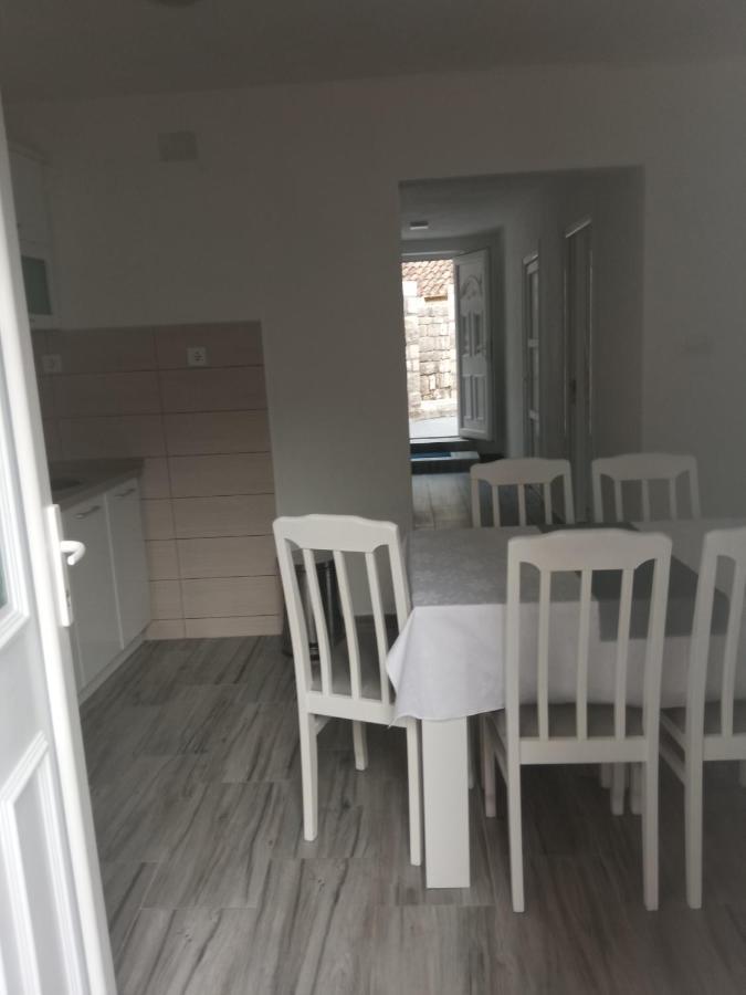 Apartment Rosic Perast Exterior photo