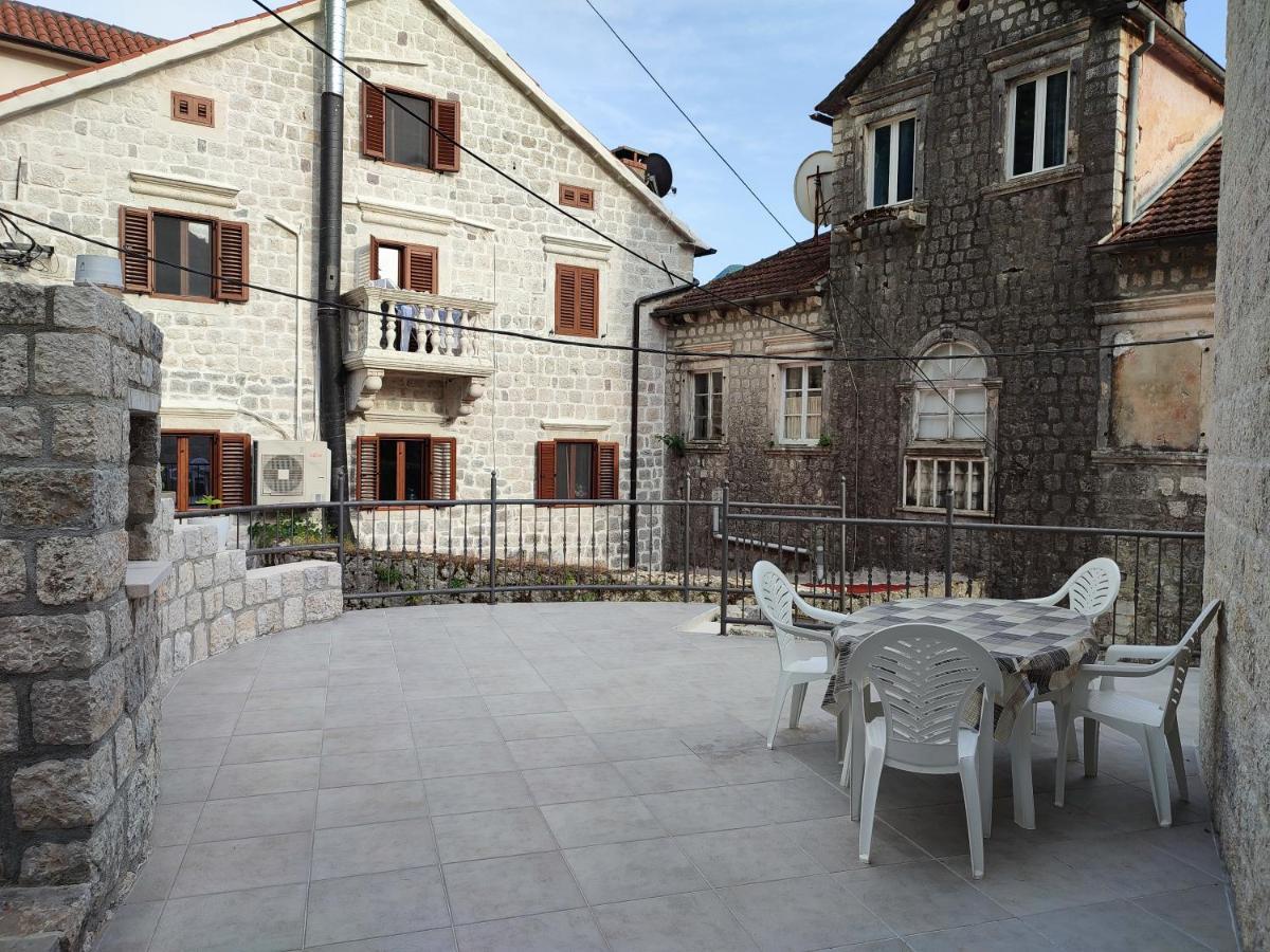 Apartment Rosic Perast Exterior photo